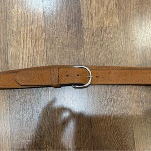 Justin western tooled leather belt vintage 38